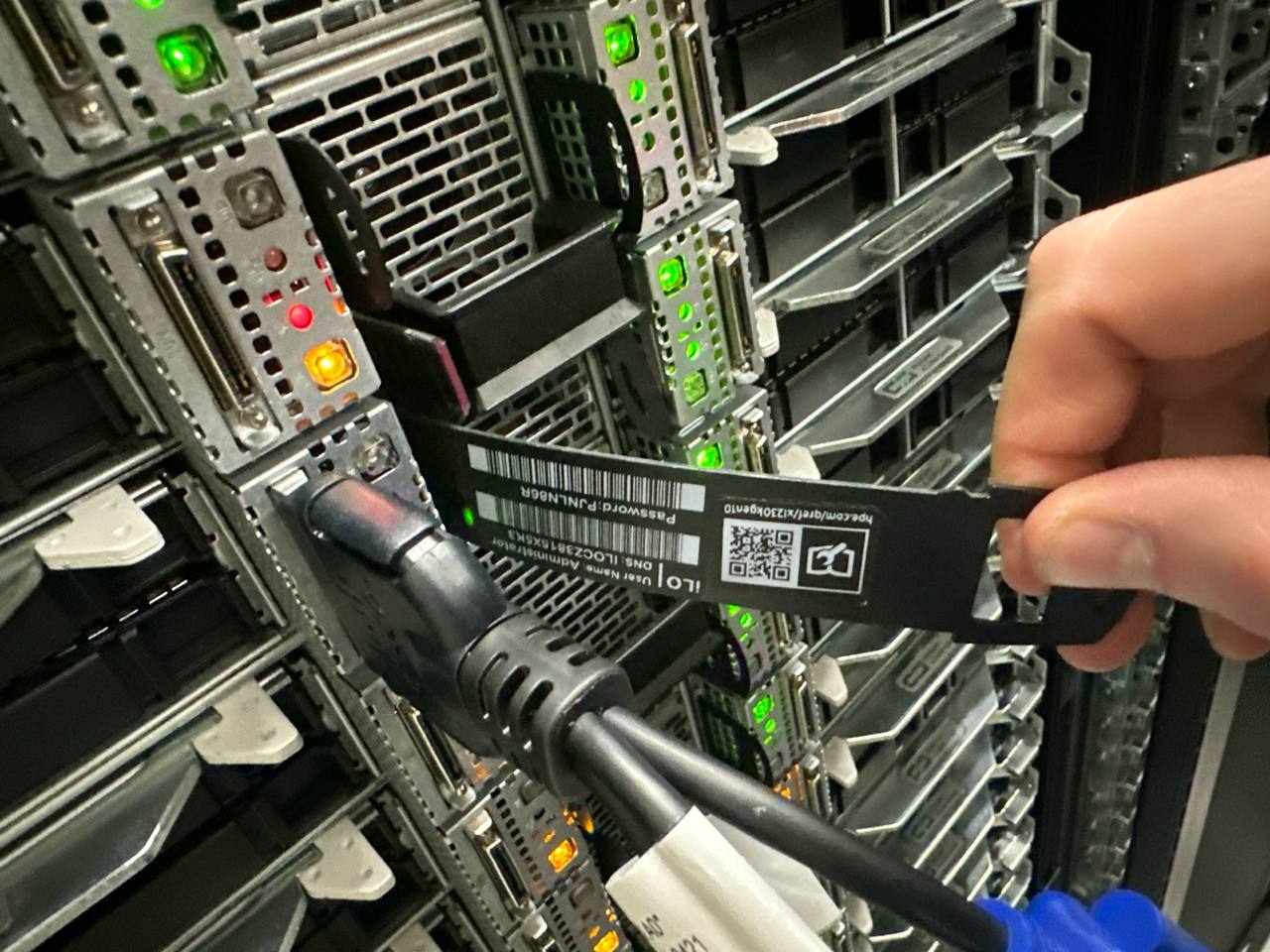 10 Must-Know Secrets to Perfectly Organizing Your Data Center Network Rack for Maximum Efficiency